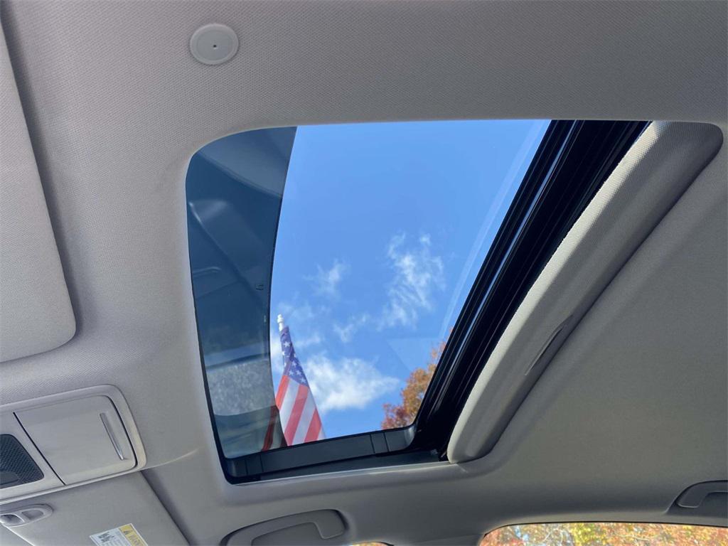 new 2025 Honda Accord Hybrid car, priced at $40,495