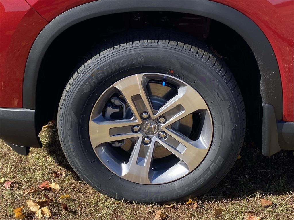 new 2025 Honda Pilot car, priced at $45,450