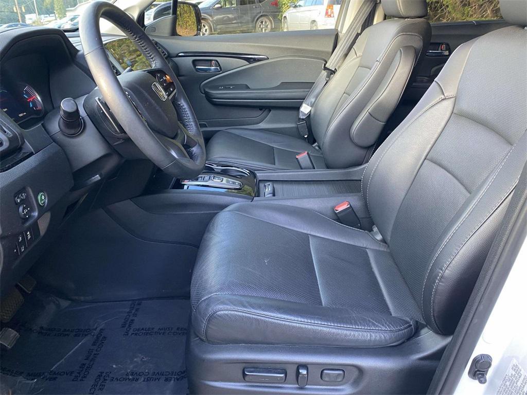 used 2022 Honda Pilot car, priced at $38,645