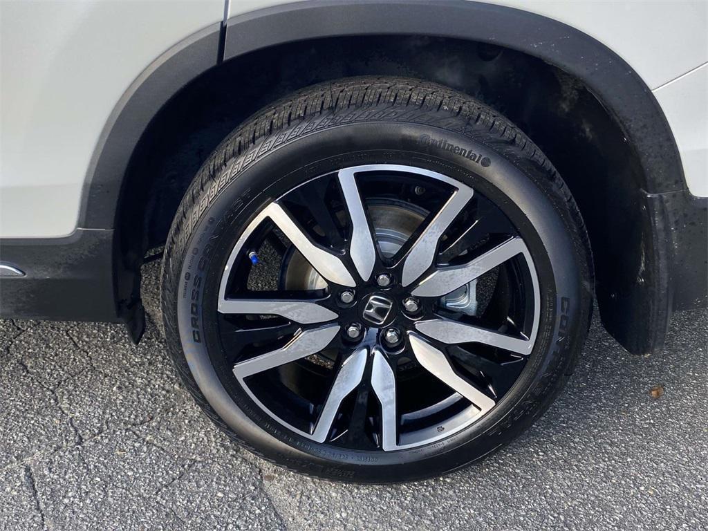 used 2022 Honda Pilot car, priced at $38,645
