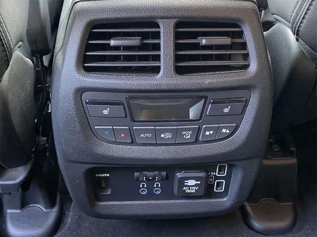 used 2022 Honda Pilot car, priced at $38,645
