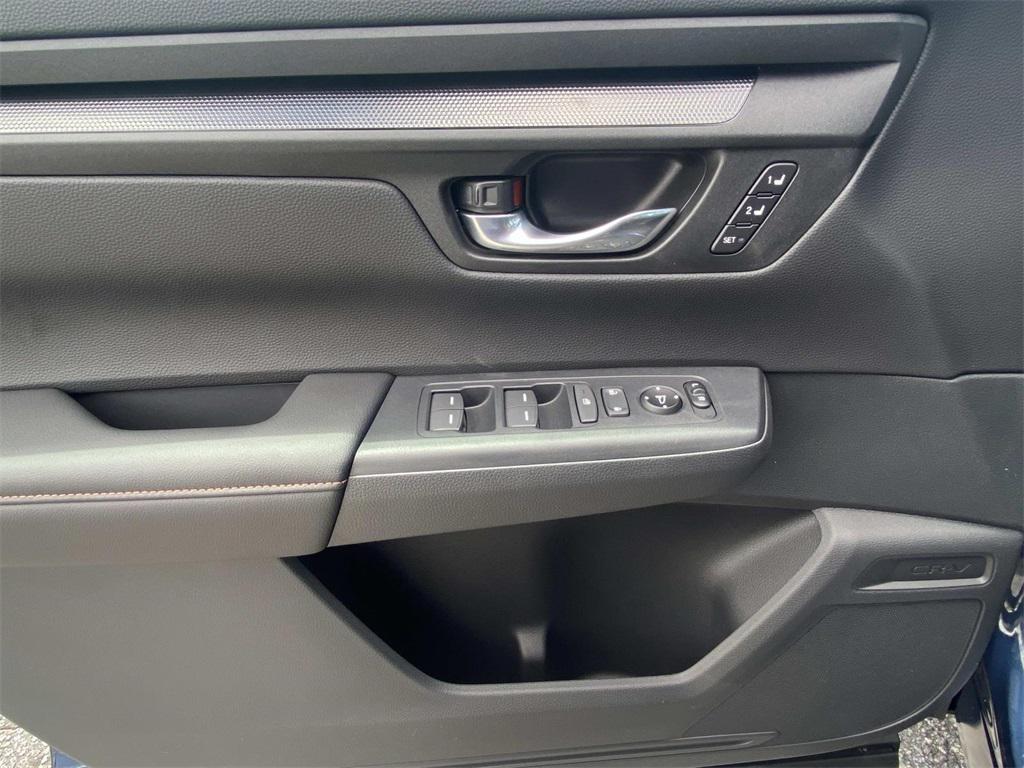 new 2026 Honda CR-V Hybrid car, priced at $41,620