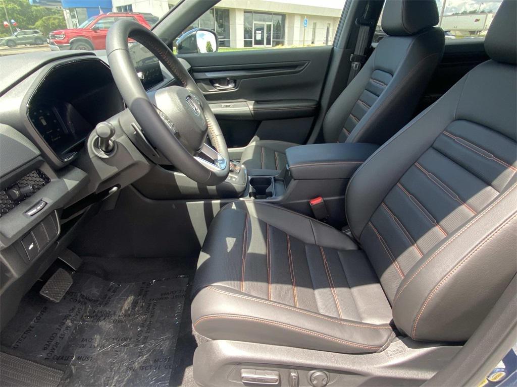 new 2026 Honda CR-V Hybrid car, priced at $41,620
