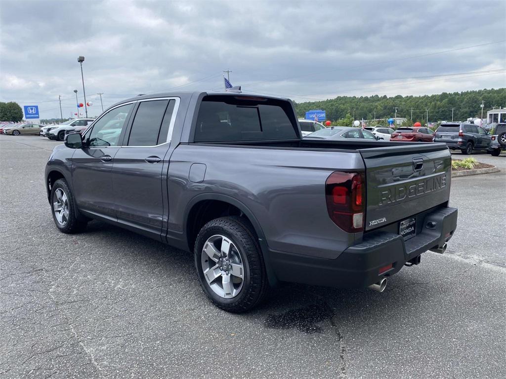new 2025 Honda Ridgeline car, priced at $44,430