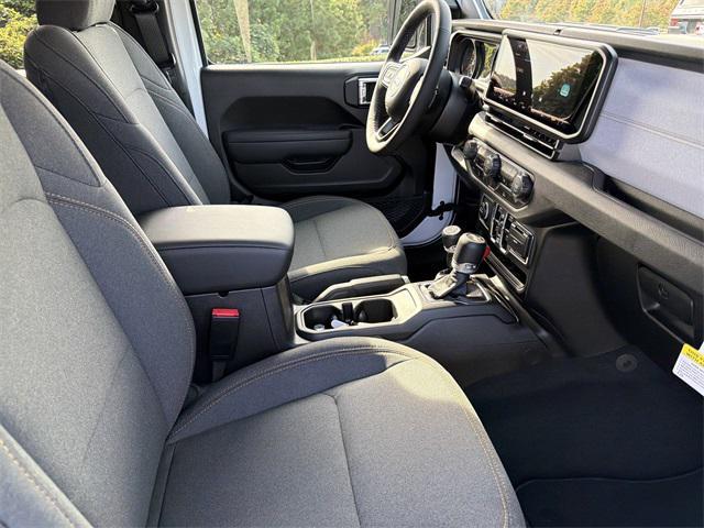 new 2026 Jeep Wrangler car, priced at $47,025