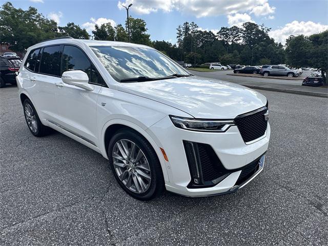 used 2021 Cadillac XT6 car, priced at $29,995