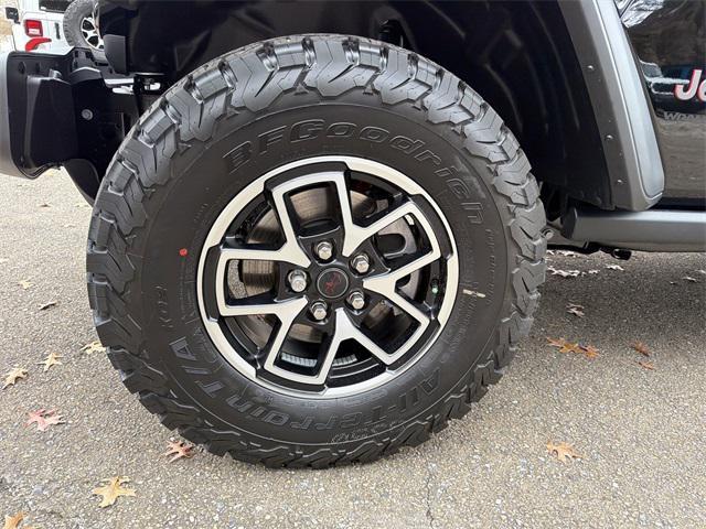 new 2026 Jeep Wrangler car, priced at $66,085