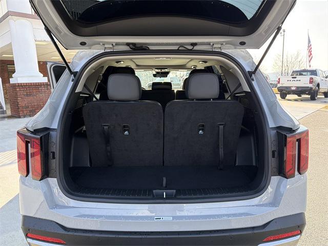 used 2024 Kia Sorento car, priced at $27,924