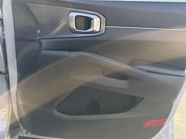 used 2024 Kia Sorento car, priced at $27,924