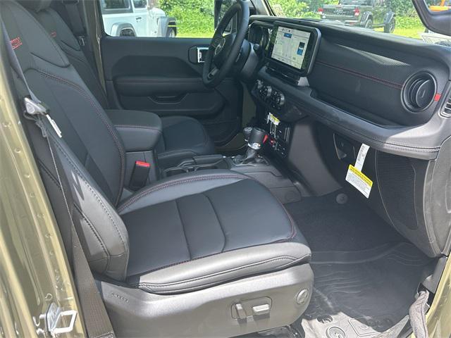 new 2025 Jeep Gladiator car, priced at $48,269