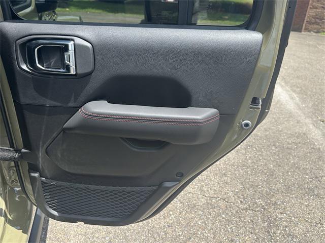 new 2025 Jeep Gladiator car, priced at $48,269