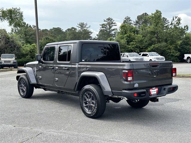 new 2024 Jeep Gladiator car, priced at $41,233