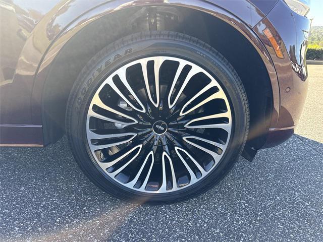 used 2022 Lincoln Aviator car, priced at $52,800