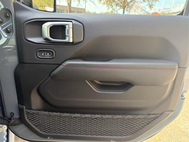 new 2026 Jeep Gladiator car, priced at $53,820