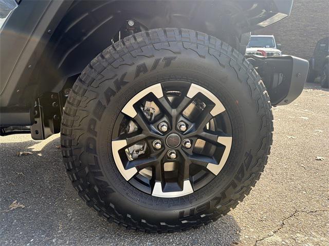 new 2026 Jeep Gladiator car, priced at $53,820