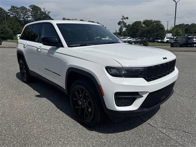 new 2025 Jeep Grand Cherokee car, priced at $36,291