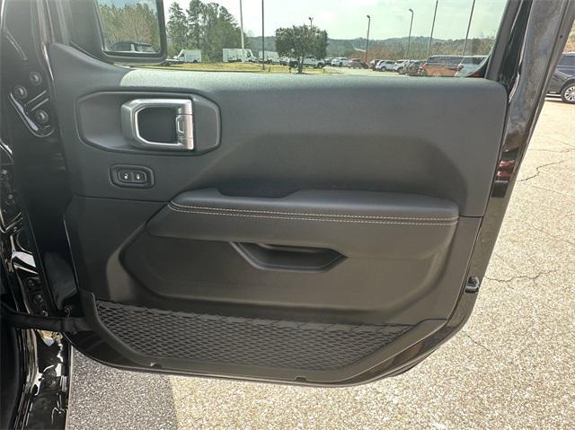new 2024 Jeep Wrangler car, priced at $47,103