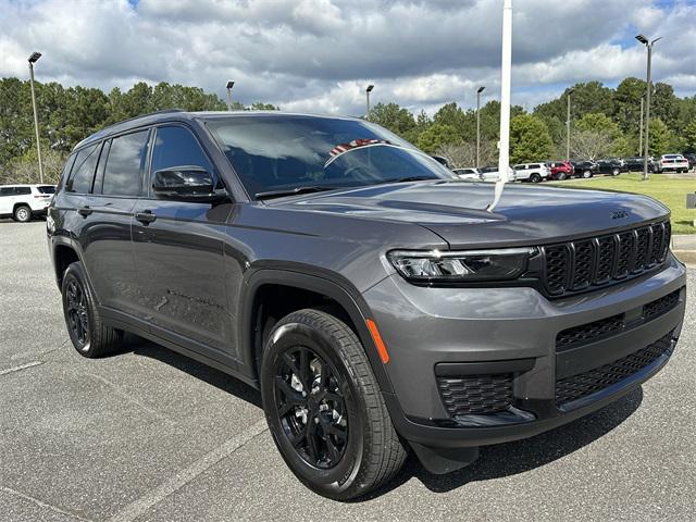 new 2025 Jeep Grand Cherokee L car, priced at $40,230
