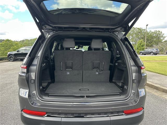 new 2025 Jeep Grand Cherokee L car, priced at $40,230