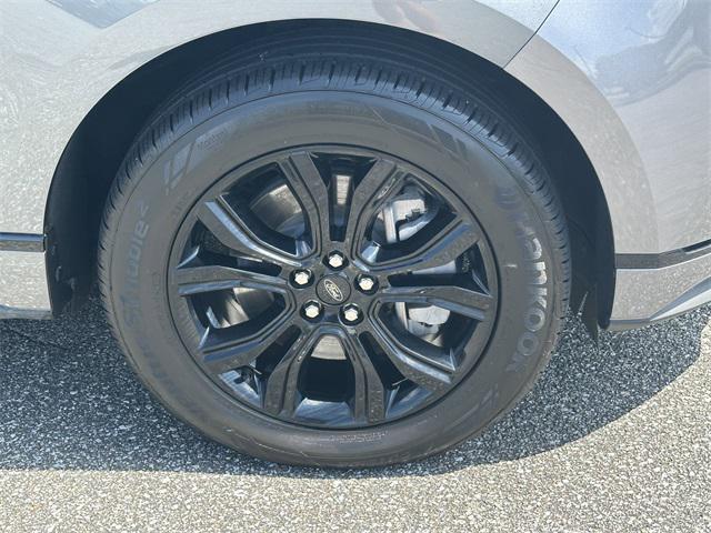 used 2024 Ford Edge car, priced at $25,995
