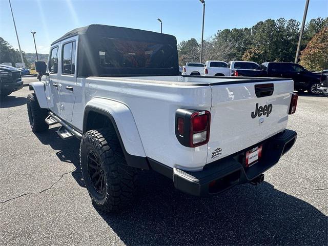 new 2024 Jeep Gladiator car, priced at $48,698