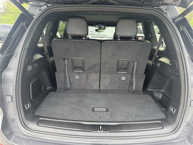 used 2024 Jeep Grand Cherokee L car, priced at $44,881
