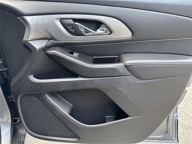 used 2020 Chevrolet Traverse car, priced at $18,995