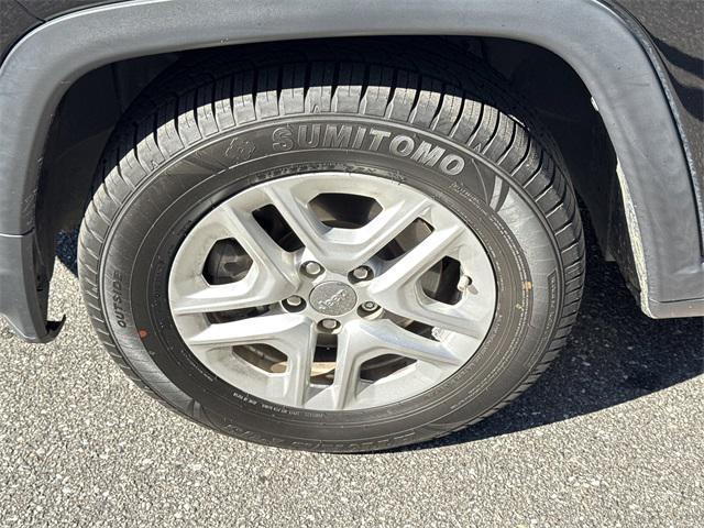 used 2019 Jeep Compass car, priced at $15,550