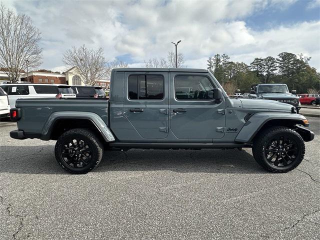 new 2025 Jeep Gladiator car, priced at $38,177