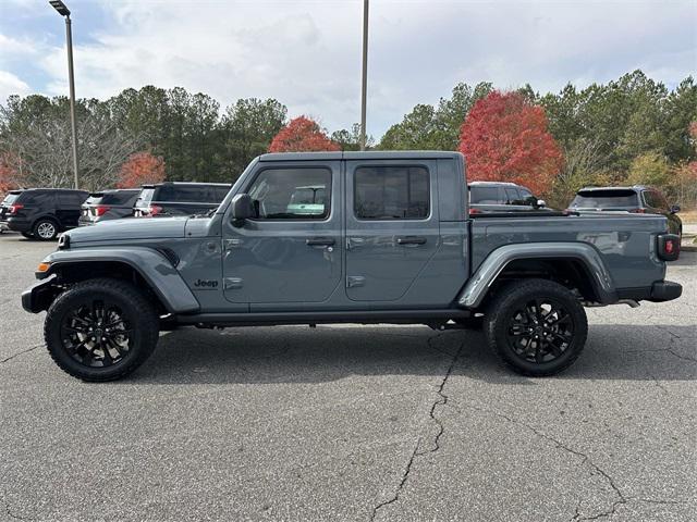 new 2025 Jeep Gladiator car, priced at $38,177