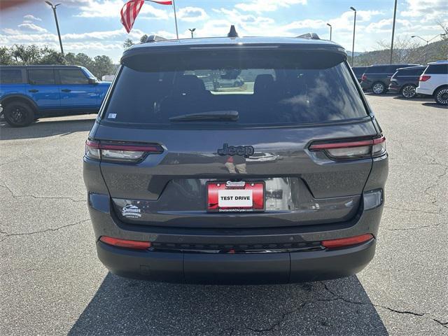 new 2025 Jeep Grand Cherokee L car, priced at $44,175