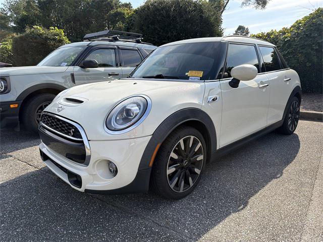 used 2021 MINI Hardtop car, priced at $19,225
