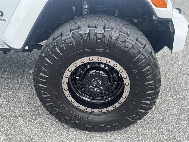 used 2021 Jeep Gladiator car, priced at $41,990