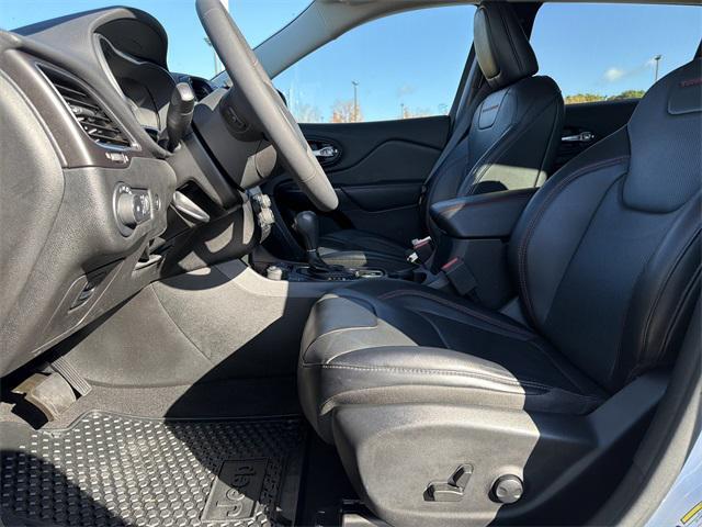 used 2022 Jeep Cherokee car, priced at $22,725