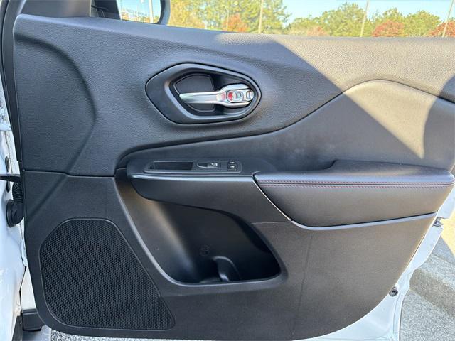 used 2022 Jeep Cherokee car, priced at $22,725