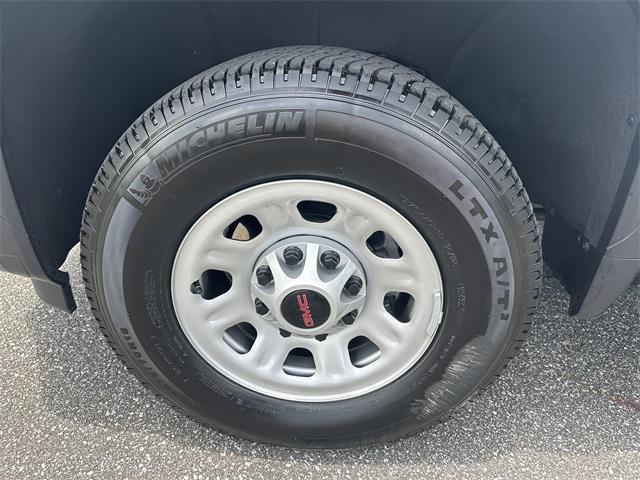 used 2024 GMC Sierra 2500 car, priced at $52,995