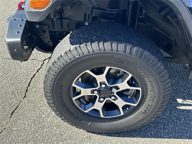 used 2019 Jeep Wrangler Unlimited car, priced at $33,995