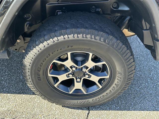 used 2019 Jeep Wrangler Unlimited car, priced at $33,995