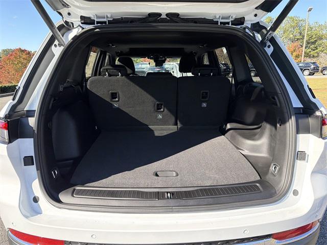 new 2025 Jeep Grand Cherokee car, priced at $35,575