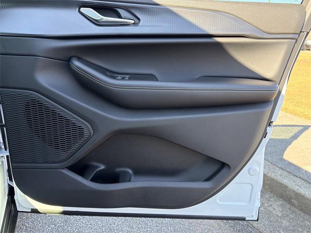 new 2025 Jeep Grand Cherokee car, priced at $35,575