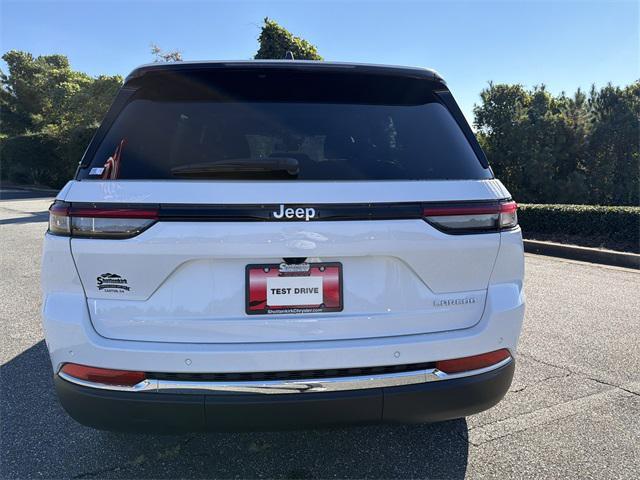 new 2025 Jeep Grand Cherokee car, priced at $35,575