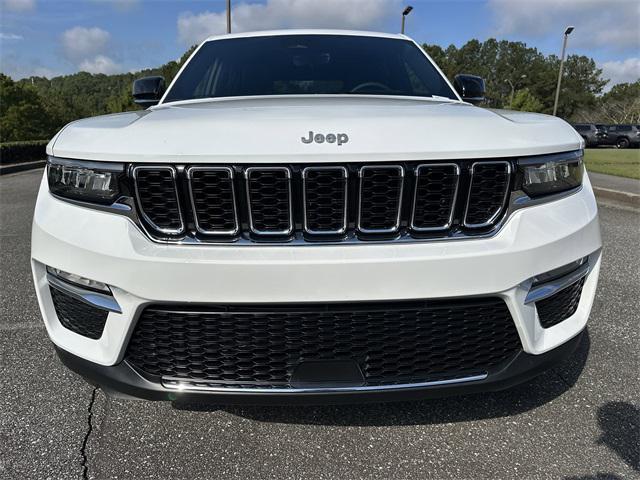 new 2025 Jeep Grand Cherokee car, priced at $43,645