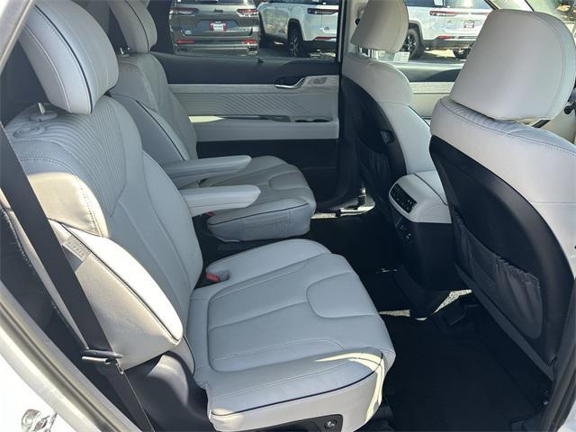 used 2024 Hyundai Palisade car, priced at $39,995