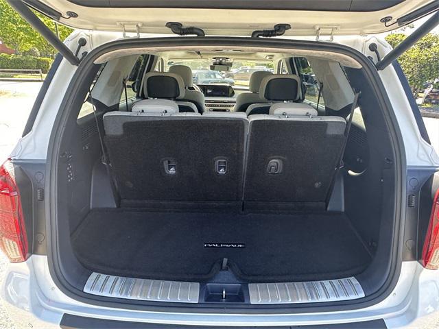 used 2024 Hyundai Palisade car, priced at $39,995