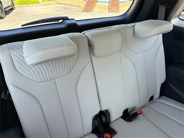 used 2024 Hyundai Palisade car, priced at $39,995