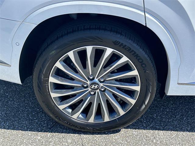 used 2024 Hyundai Palisade car, priced at $39,995