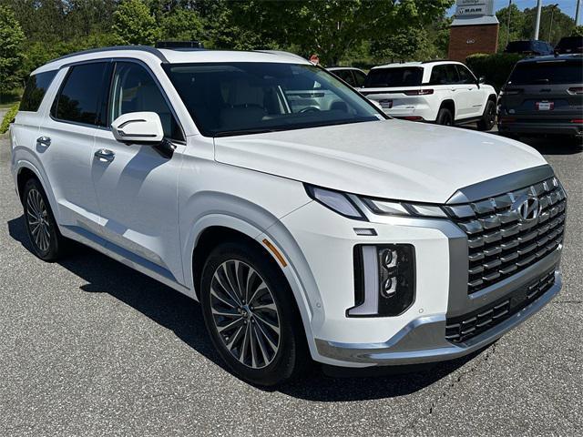 used 2024 Hyundai Palisade car, priced at $39,995