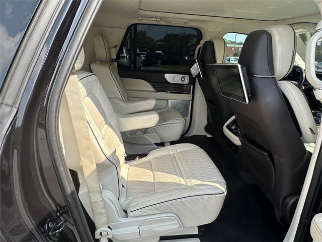 used 2020 Lincoln Navigator car, priced at $49,559