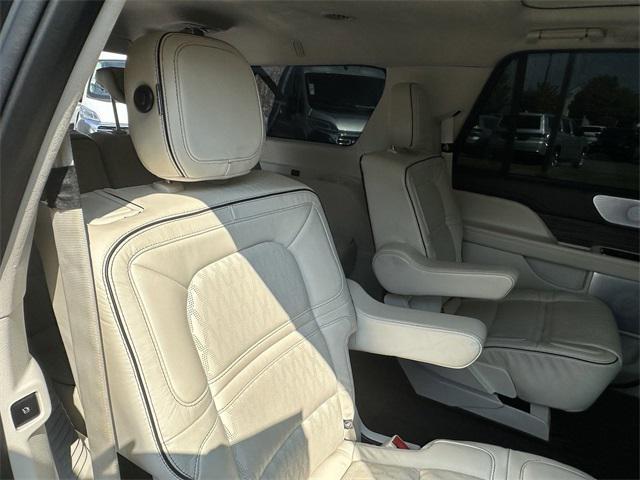 used 2020 Lincoln Navigator car, priced at $49,559