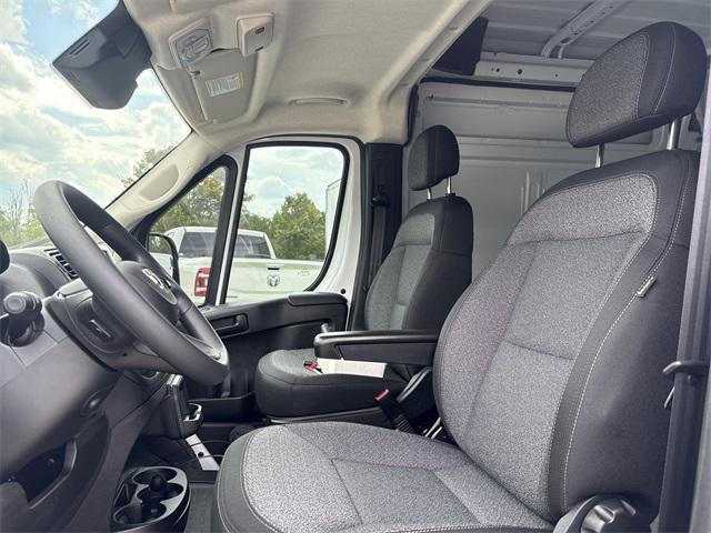 new 2025 Ram ProMaster 3500 car, priced at $48,330